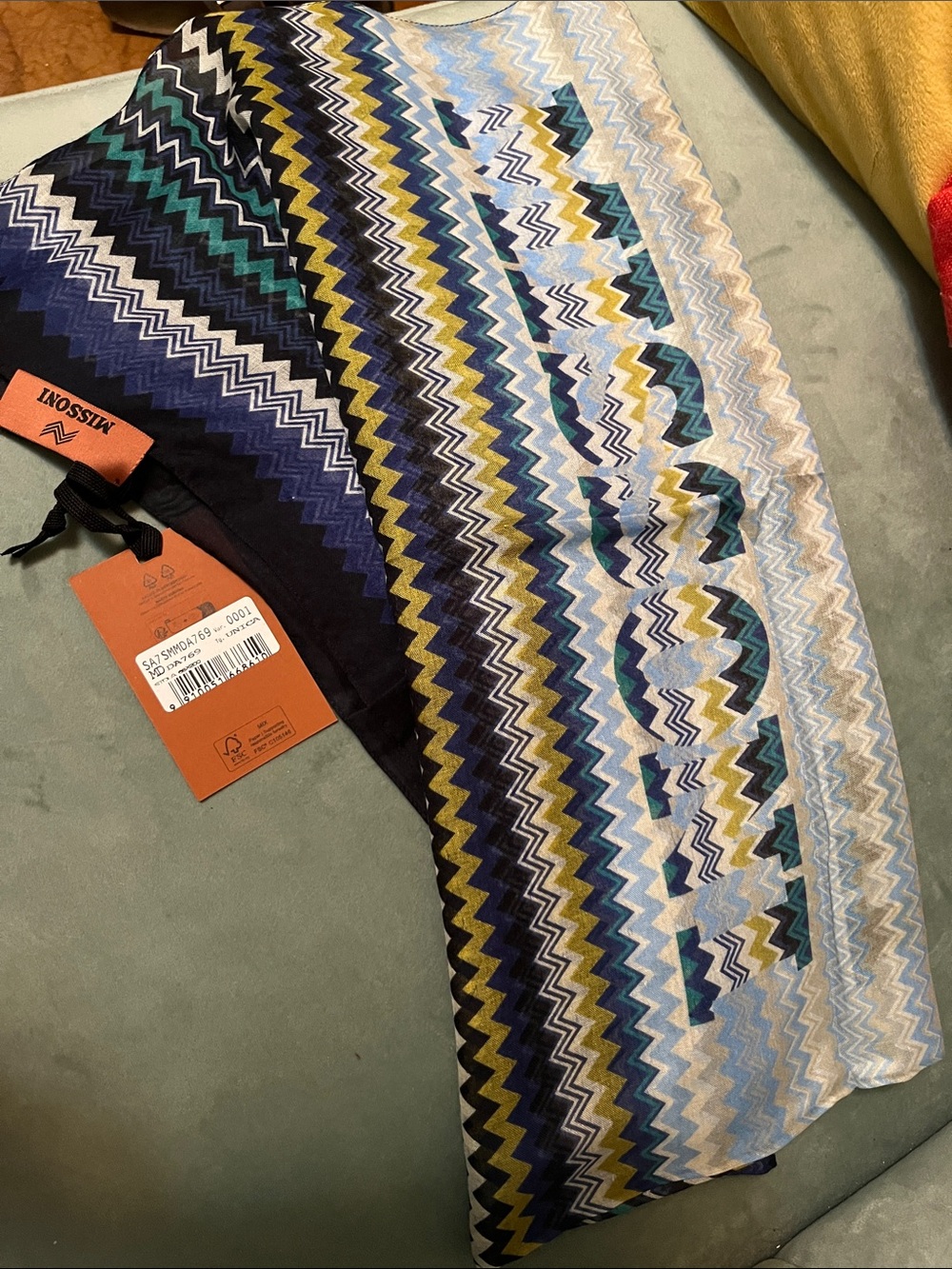 NWT Missoni Zigzag Logo Scarf in Navy, Teal, Yellow & White